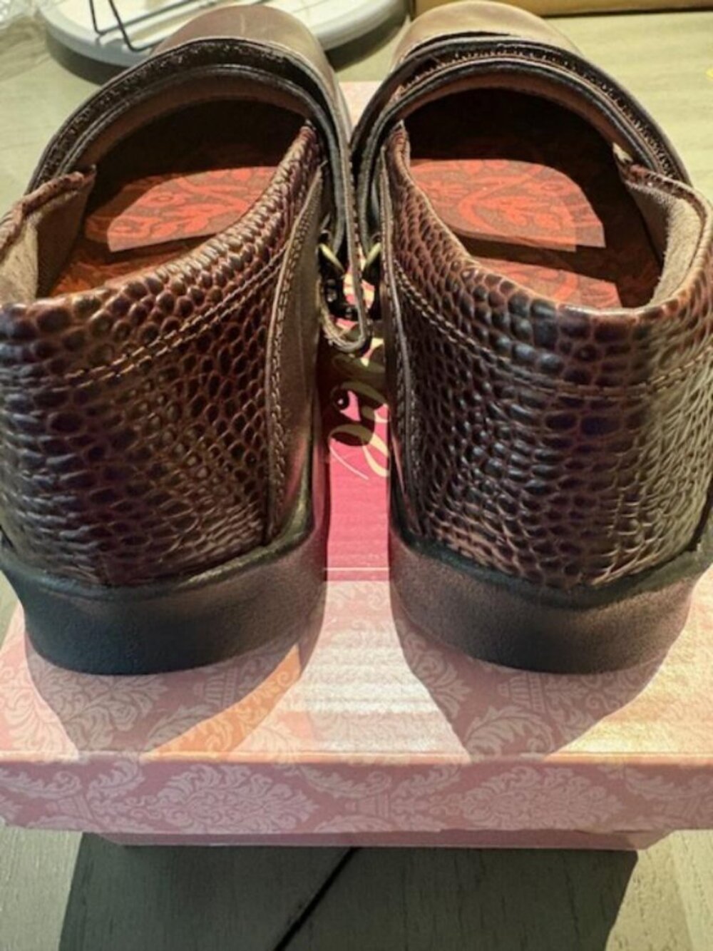 Women's Aetrex Mary Jane Julia Shoes Leather Upper Dark Brown Size 6.5 Wide New - Picture 2 of 9